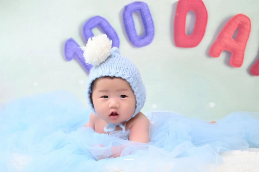 包生男孩正规公司宝宝出疹子怎么护理